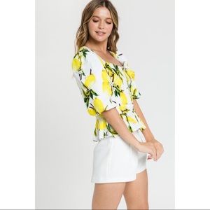 ENGLISH FACTORY Lemon Print Puff Sleeve Top